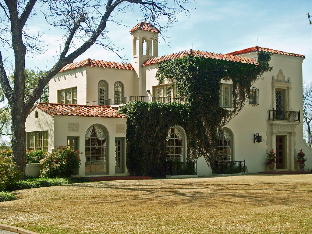 Amravati Heritage Villa - 5BHK Luxury Estate